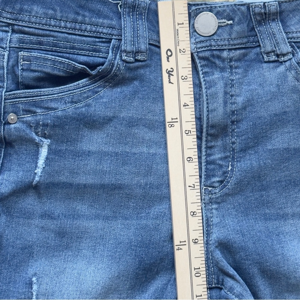 Democracy Ab Technology Skinny Jeans 8 Light Wash Stretch Raw Hem Distressed Mom - Picture 10 of 13